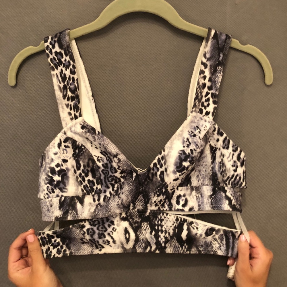LF cut out animal print crop